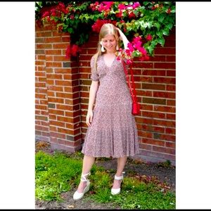 Tory Burch Red Floral V-Neck Flared Midi
Dress - Size 10